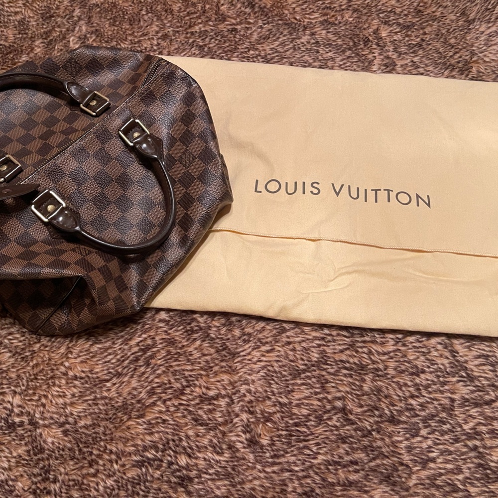 Authentic Louis Vuitton Speedy 30